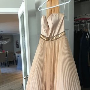 Evening dress by Sheryl hill size 10